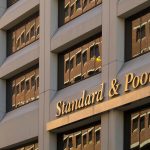 Standard & Poor’s raises Portugal’s outlook